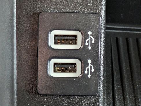 Certified 2019 Ford F150 Raptor w/ Equipment Group 802A Luxury image 22