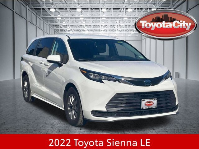 Used 2022 Toyota Sienna LE FWD 360° Tour