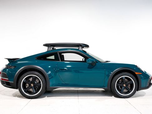 Used 2024 Porsche 911 Dakar image 3