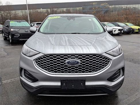 Used 2024 Ford Edge SEL image 2