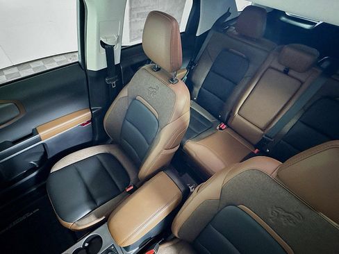 New 2025 Ford Bronco Sport Outer Banks w/ Sasquatch Outer Banks Package image 14