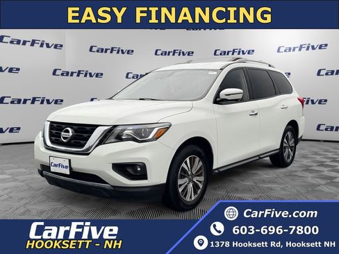 Used 2017 Nissan Pathfinder SL AWD/4WD image 1