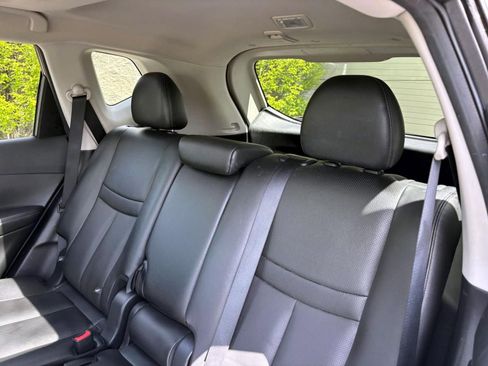 Used 2017 Nissan Rogue SL w/ SL Premium Package AWD/4WD image 27
