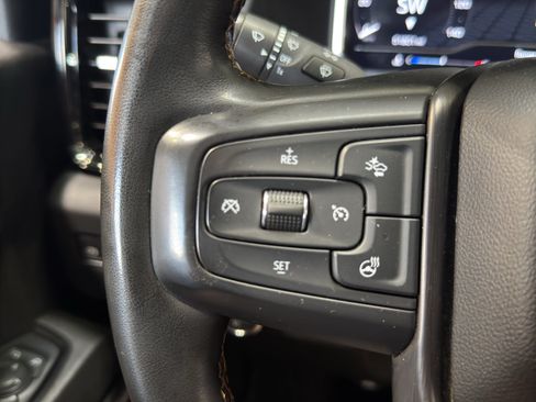 Used 2024 GMC Sierra 2500 AT4 w/ AT4 Premium Plus Package AWD/4WD image 25