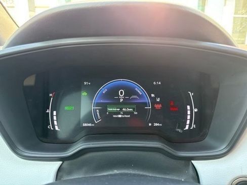 Used 2025 Toyota Corolla SE w/ SE Premium Package FWD image 10