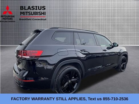Used 2023 Volkswagen Atlas SEL R-Line AWD/4WD image 4