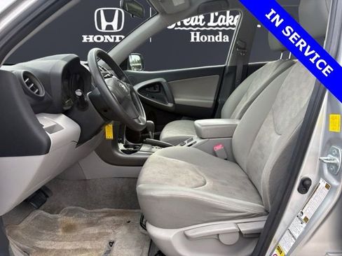 Used 2011 Toyota RAV4 4WD w/ Base L4 Extra Value Pkg image 11