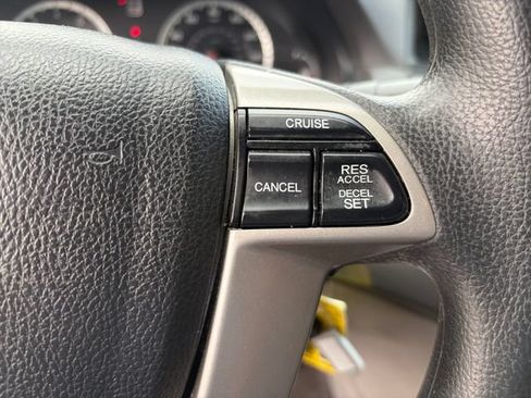 Used 2010 Honda Accord LX image 32