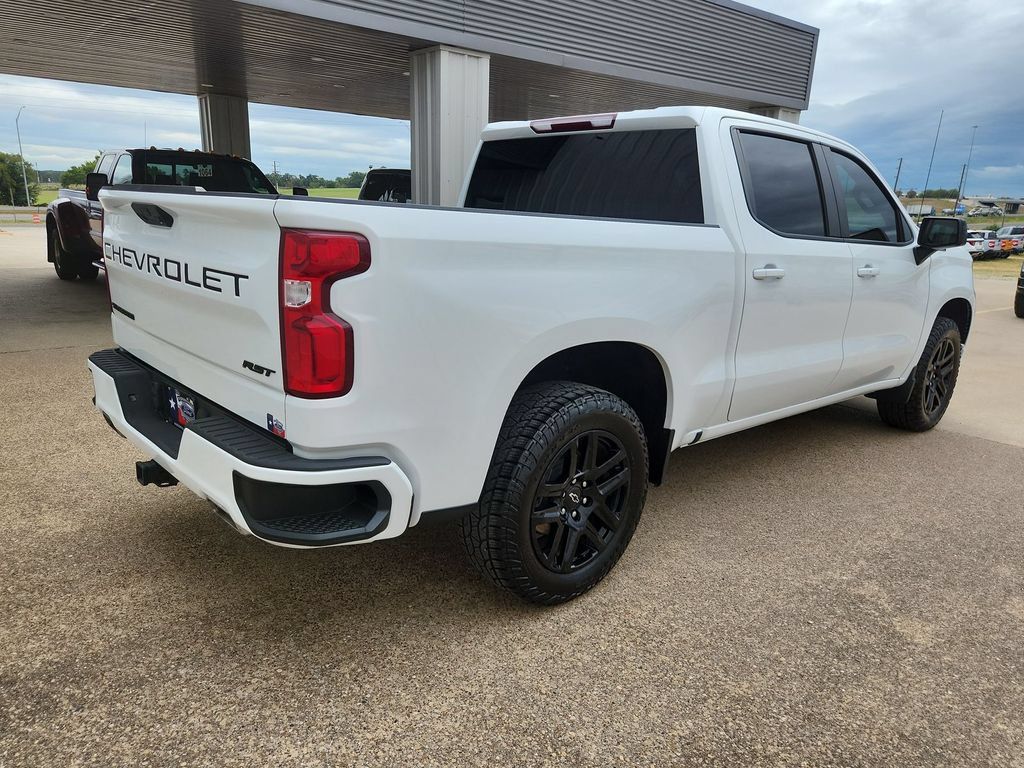 Used 2024 Chevrolet Silverado 1500 RST AWD/4WD image 8
