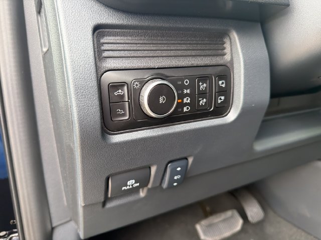 New 2026 Ford F450 Platinum AWD/4WD image 22