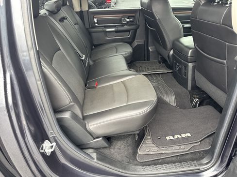 Used 2016 RAM 1500 Laramie w/ Convenience Group image 19