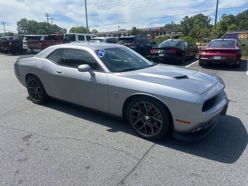 Used 2016 Dodge Challenger R/T Scat Pack w/ Leather Interior Group RWD image 1