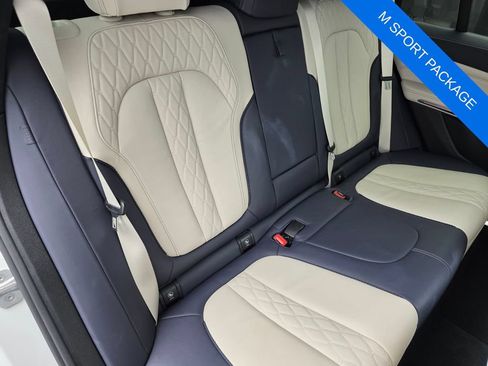 Used 2020 BMW X5 xDrive40i w/ M Sport Package AWD/4WD image 28