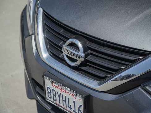 Used 2018 Nissan Altima 2.5 SV FWD image 3