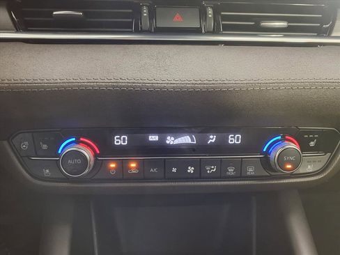 Used 2018 MAZDA MAZDA6 Signature image 20