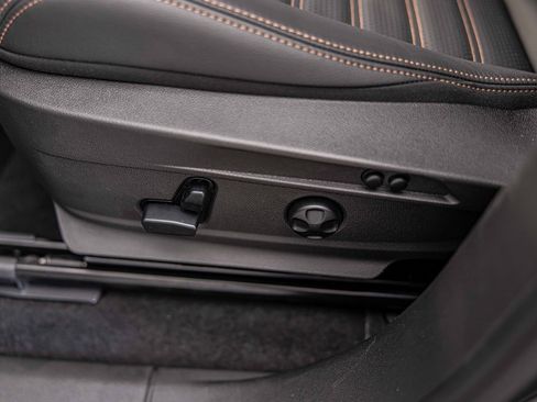 New 2025 Alfa Romeo Stelvio Sprint image 24