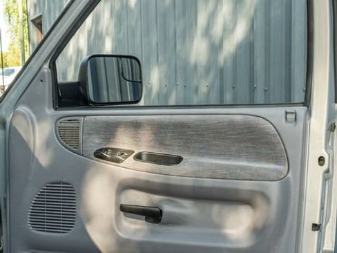 Used 1997 Dodge Ram 3500 Truck 4x4 Club Cab image 32