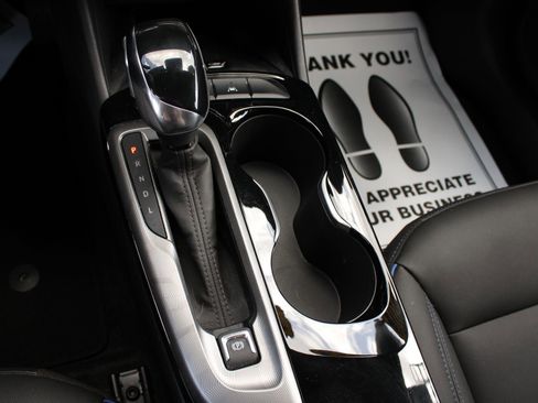 Used 2024 Buick Envista Sport Touring w/ Convenience I Package FWD image 37