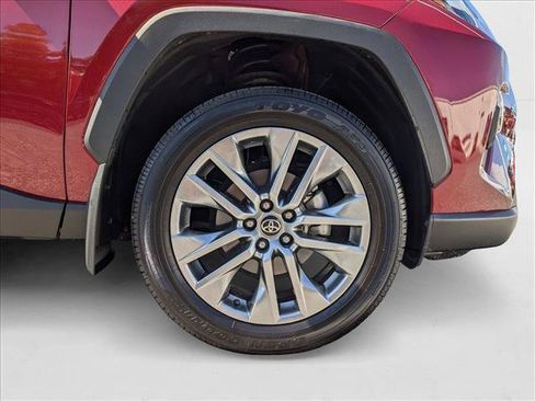 Used 2024 Toyota RAV4 Limited FWD image 27