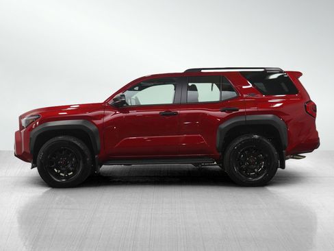 Used 2025 Toyota 4Runner TRD Off-Road Premium image 2