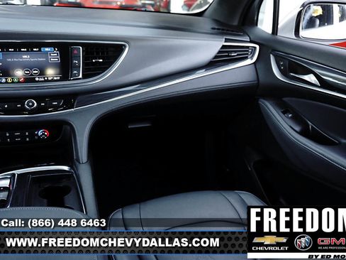 Certified 2022 Buick Enclave Premium image 33