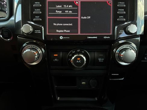 Used 2023 Toyota 4Runner TRD Off-Road AWD/4WD image 30