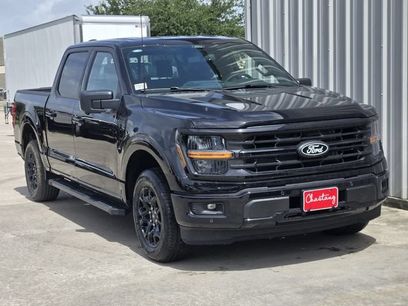 New 2026 Ford F150 XLT w/ Equipment Group 302A MID