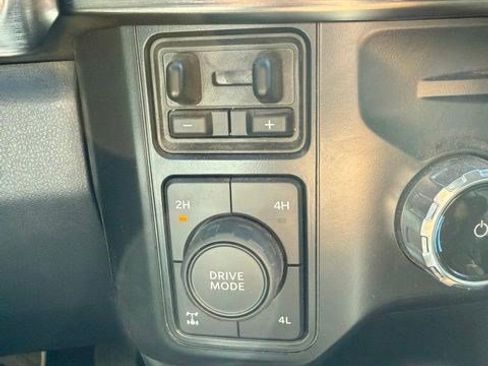Used 2024 Ford F250 Lariat w/ Sport Appearance Package AWD/4WD image 23