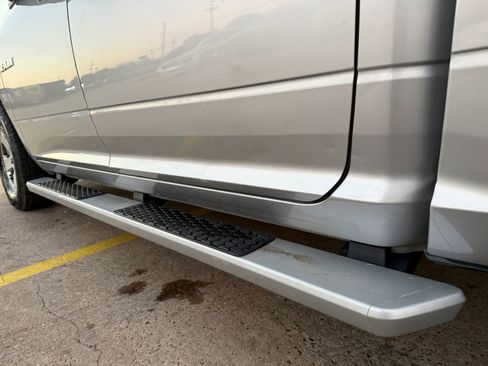 Used 2010 Dodge Ram 1500 Truck SLT image 40