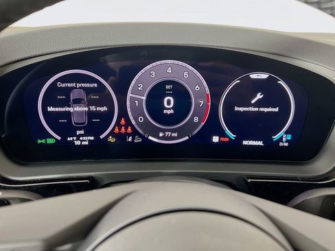 New 2026 Porsche Cayenne Base image 13