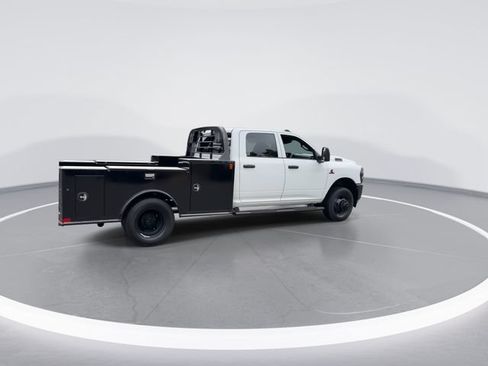 New 2026 RAM 3500 Tradesman w/ Cold Weather Group AWD/4WD image 8