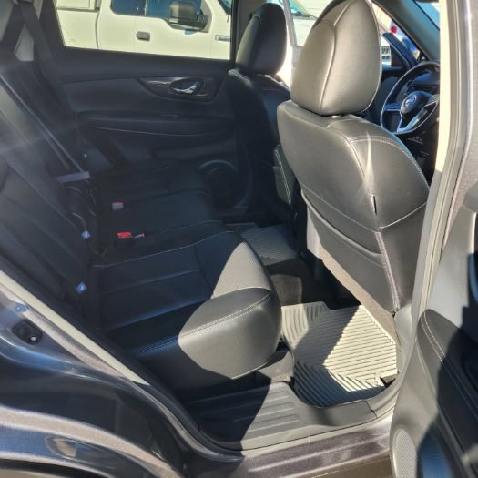 Used 2020 Nissan Rogue SL FWD image 19