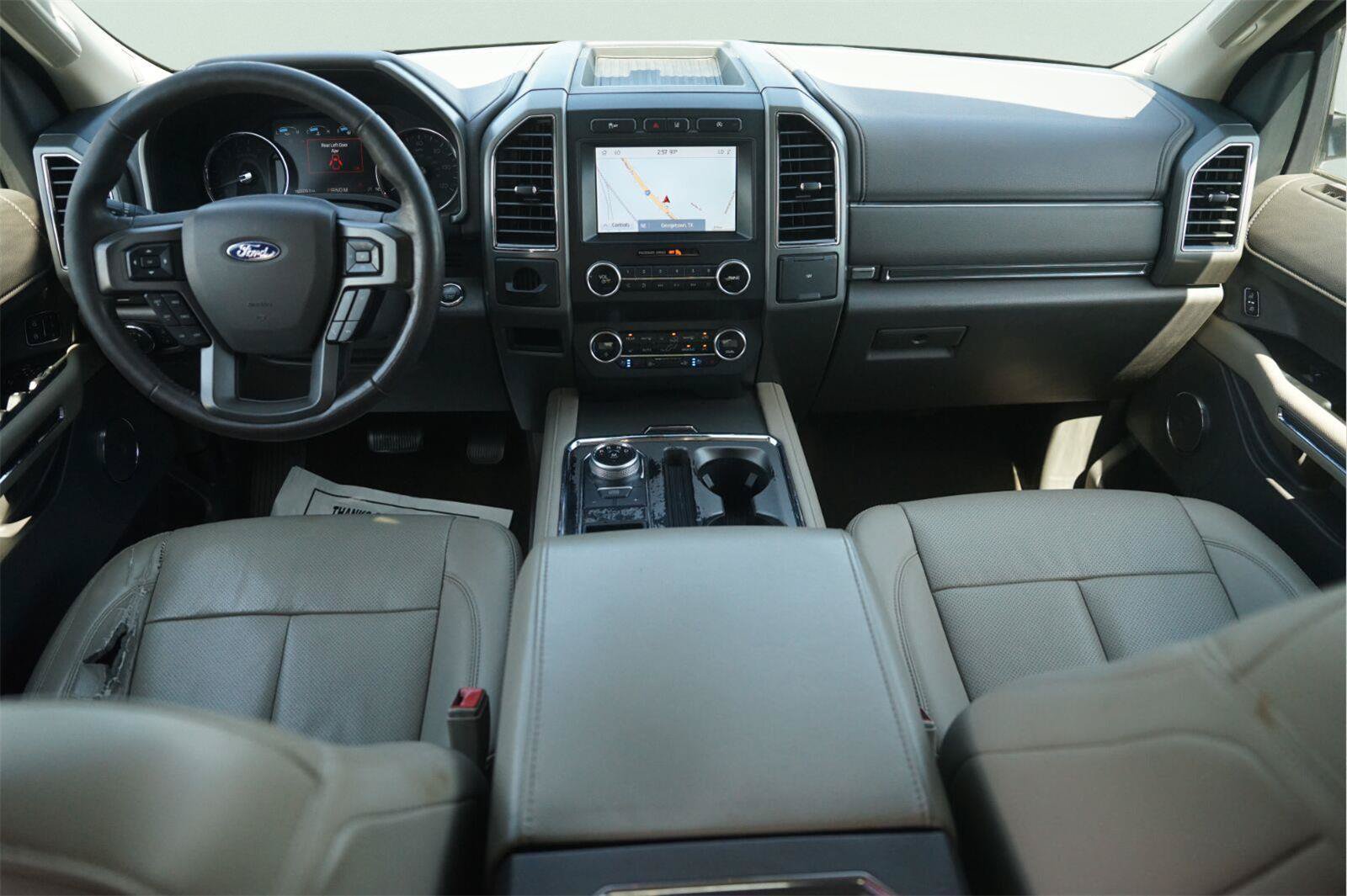 Used 2020 Ford Expedition XLT w/ Equipment Group 202A RWD image 21