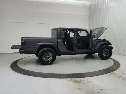 Used 2023 Jeep Gladiator Sport AWD/4WD image 17