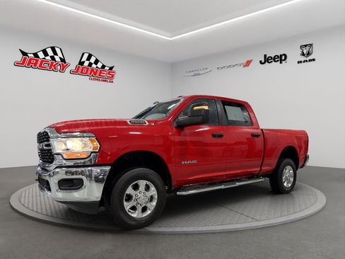 Used 2024 RAM 2500 Big Horn w/ Bed Utility Group image 2