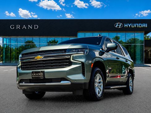 Used 2024 Chevrolet Tahoe LT AWD/4WD image 1