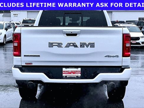 Used 2025 RAM 1500 Big Horn AWD/4WD image 4