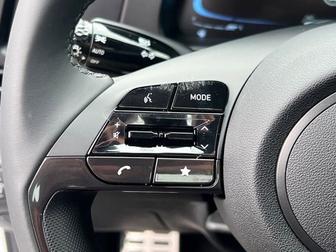 New 2025 Hyundai Elantra Sport image 16