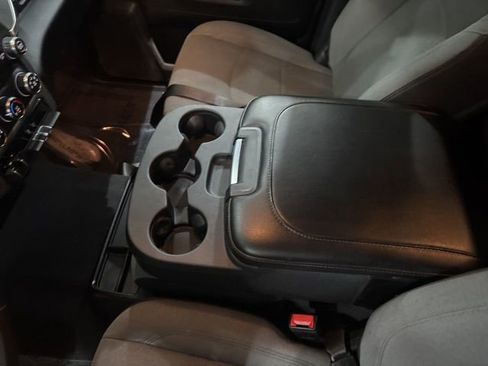 Used 2024 RAM 2500 Big Horn image 24