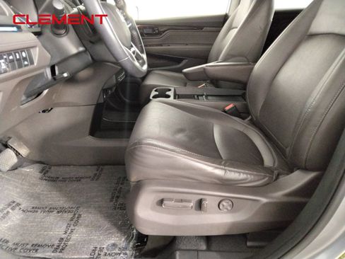 Used 2022 Honda Odyssey Touring image 23