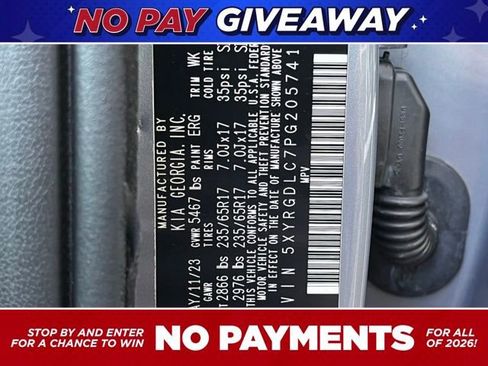 Used 2023 Kia Sorento LX image 34