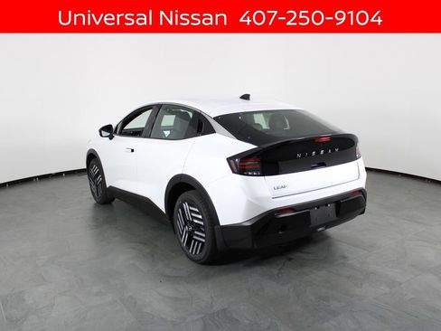 New 2026 Nissan Leaf SV+ w/ Floor Mat Package (SV+) image 4