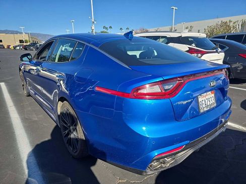 Used 2018 Kia Stinger Sedan 4D image 2