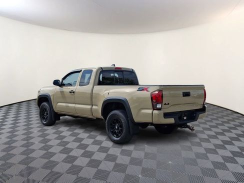 Certified 2020 Toyota Tacoma SR w/ SX Package AWD/4WD image 9