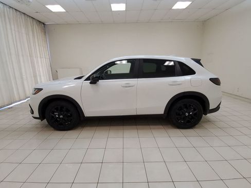 Certified 2025 Honda HR-V Sport image 25
