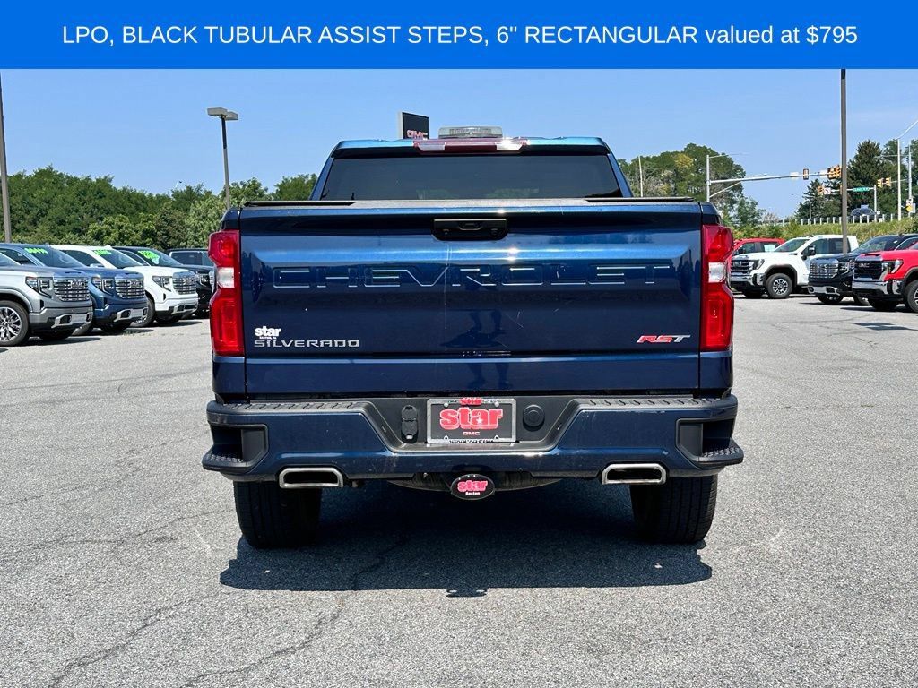 Used 2022 Chevrolet Silverado 1500 RST w/ Z71 Off-Road Package AWD/4WD image 8