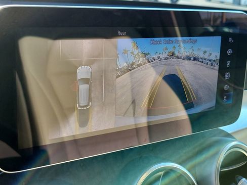 Certified 2022 Mercedes-Benz GLC 300 4MATIC image 32