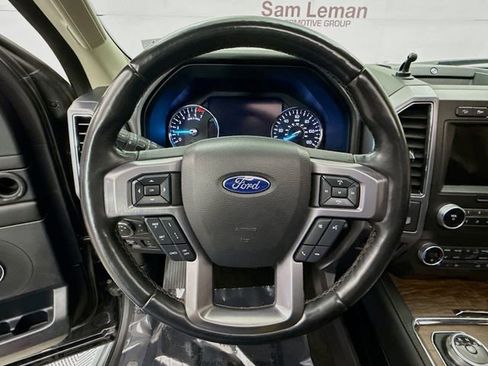 Used 2019 Ford Expedition Platinum image 12
