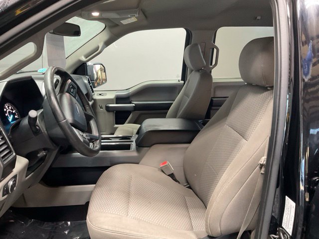 Used 2018 Ford F150 XLT w/ Equipment Group 302A Luxury AWD/4WD image 17