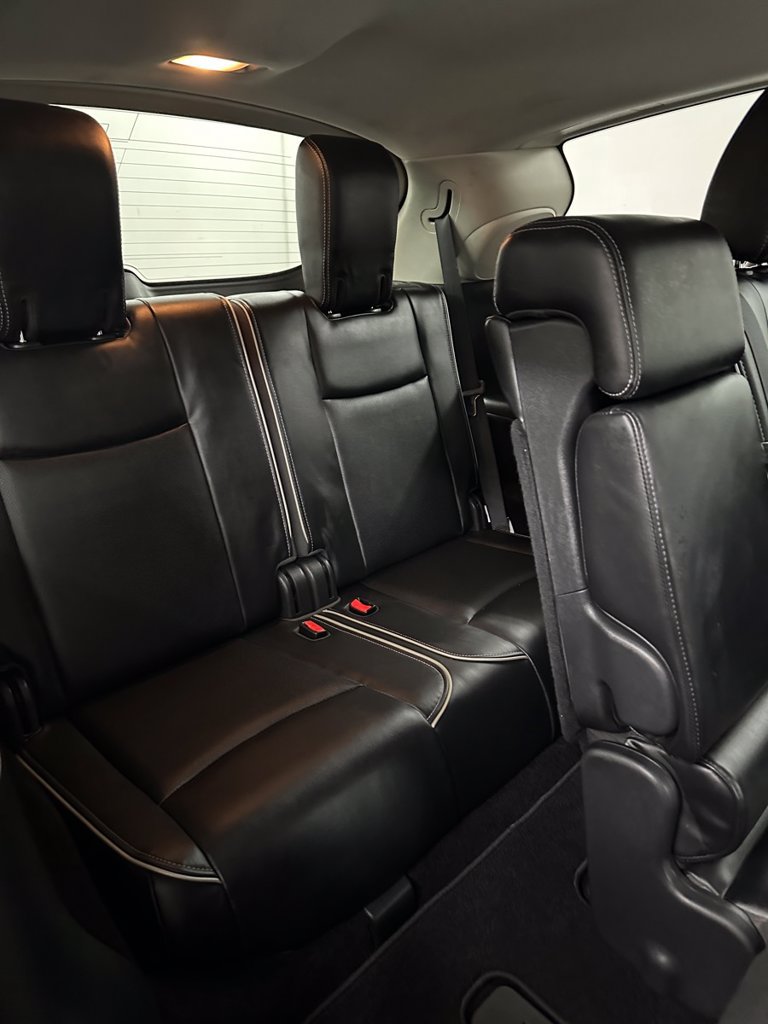 Used 2017 INFINITI QX60 Luxe w/ Premium Plus Package AWD/4WD image 30